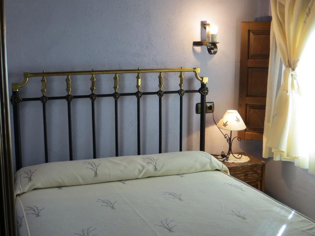 Apartmento El Boton Charro Candelario Δωμάτιο φωτογραφία