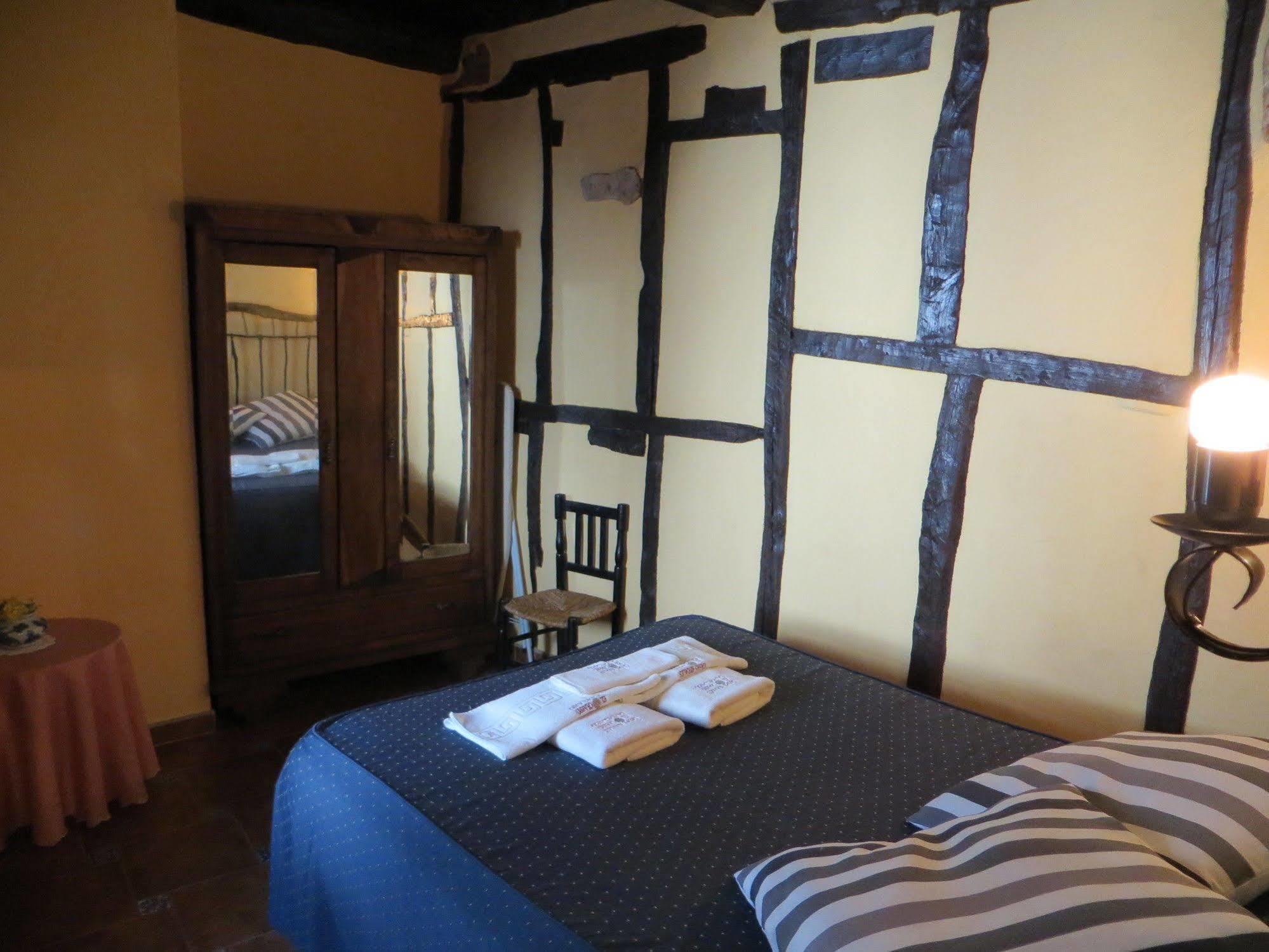 Apartmento El Boton Charro Candelario Εξωτερικό φωτογραφία