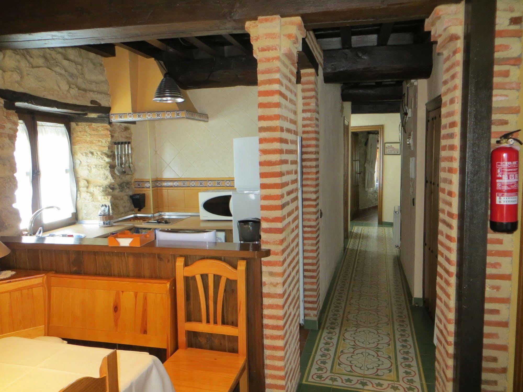Apartmento El Boton Charro Candelario Εξωτερικό φωτογραφία